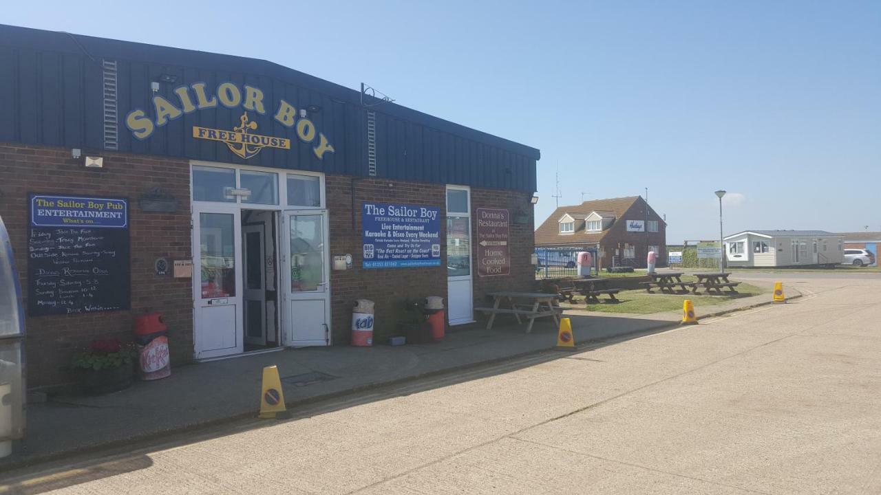 Caravan Beach Holiday Hotel Saint Osyth Eksteriør billede