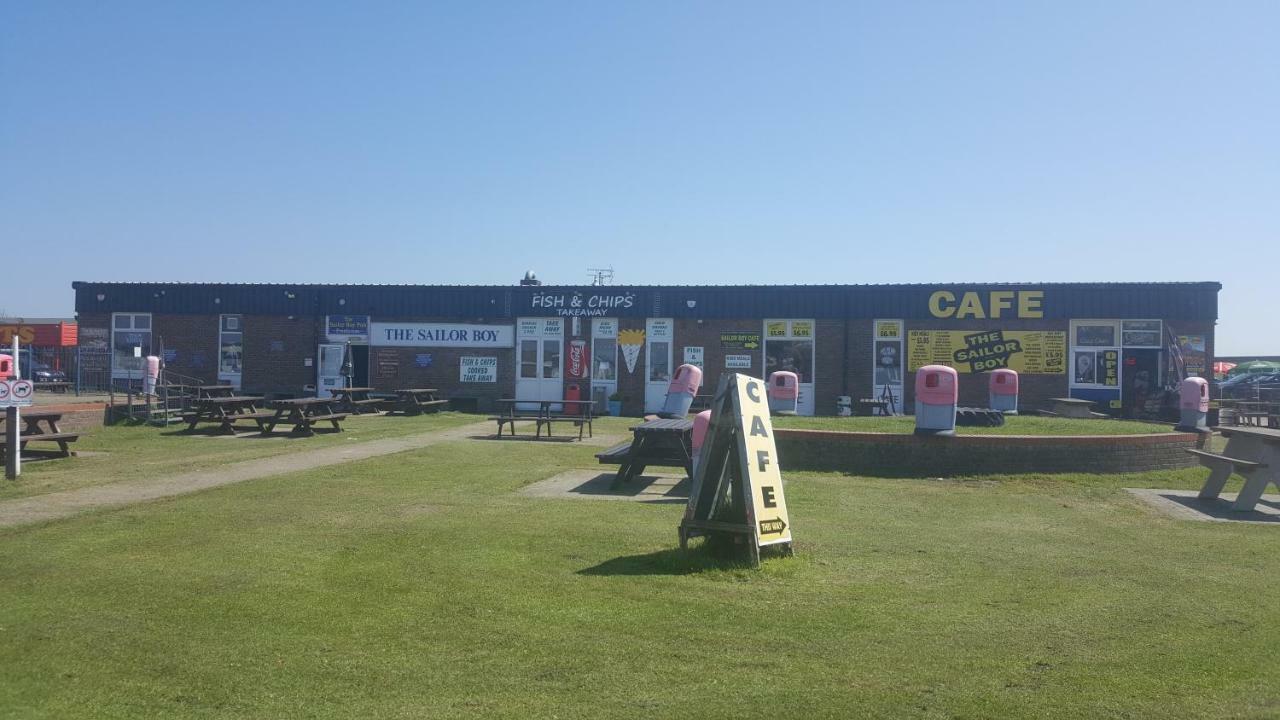 Caravan Beach Holiday Hotel Saint Osyth Eksteriør billede